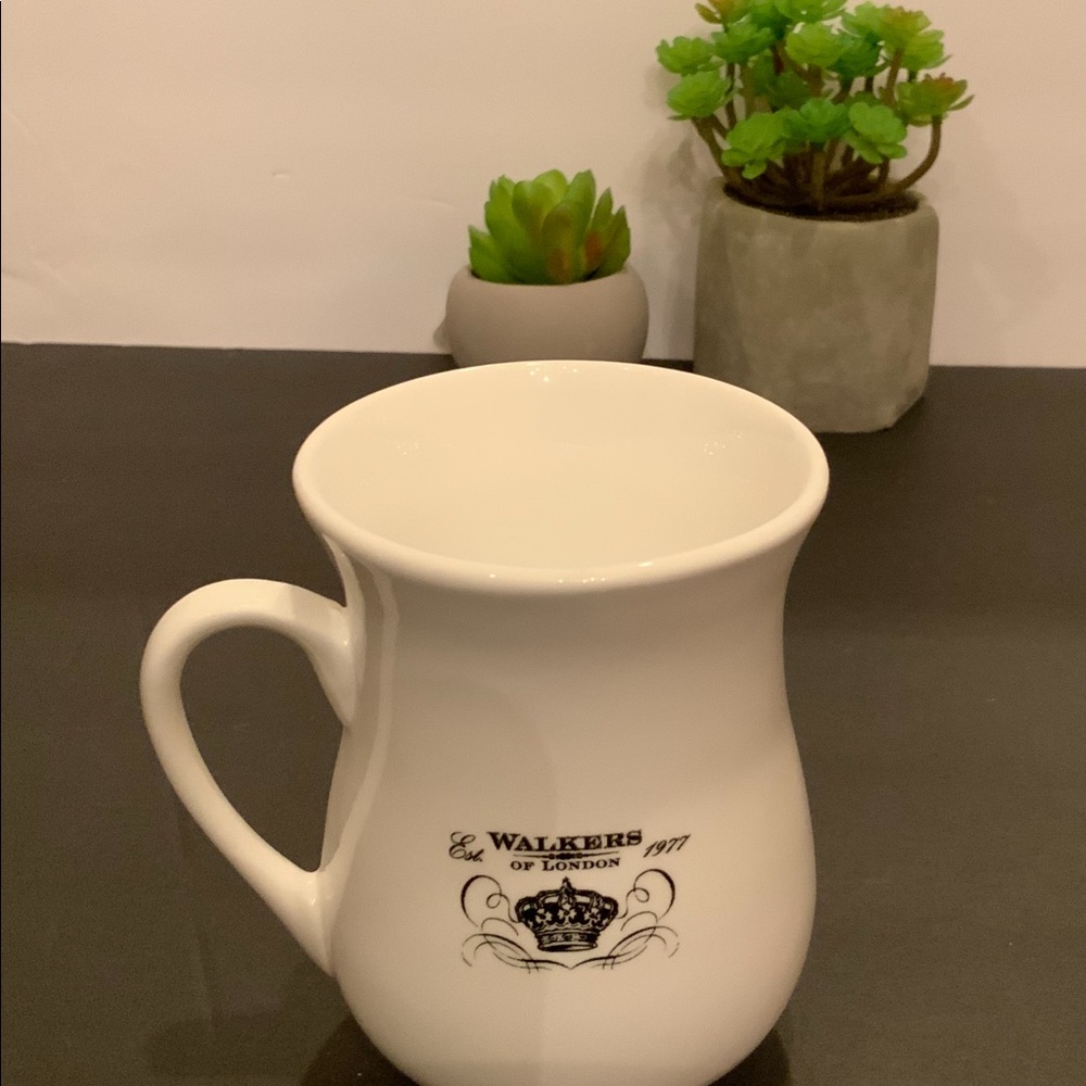 🌟Walkers of London Cream Pitcher - Picture 3 of 16